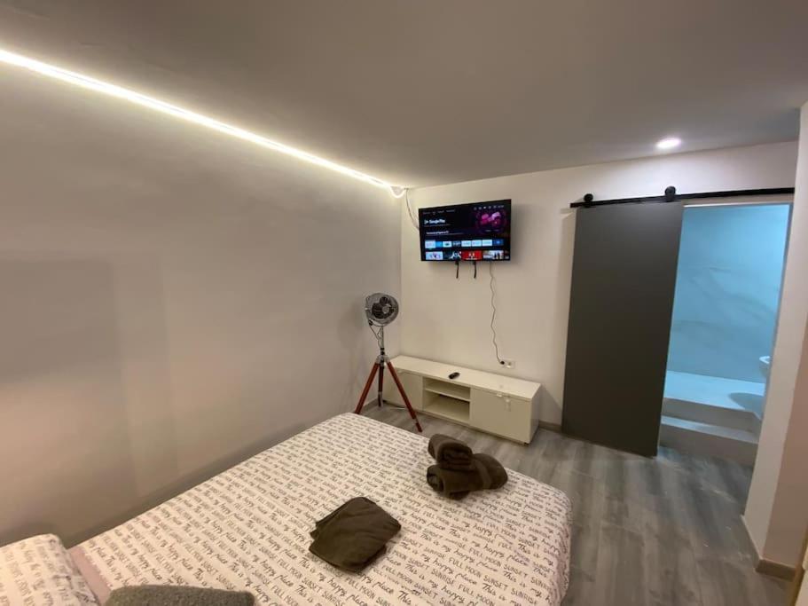 Loft, Muy Cerca De Playa Y Castillo Tamarit 塔拉戈纳 外观 照片